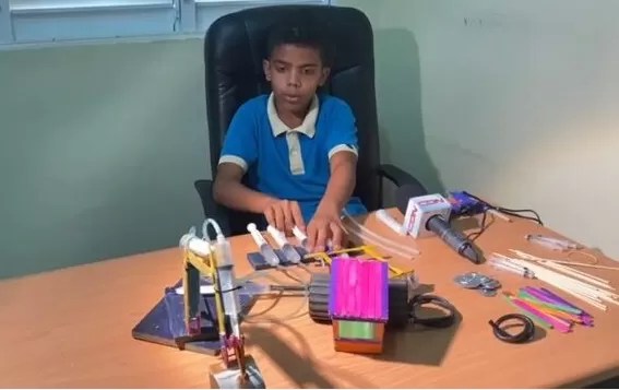 Niño Que Creó Pala Mecánica Sueña Con Ser Ingeniero Electromecánico