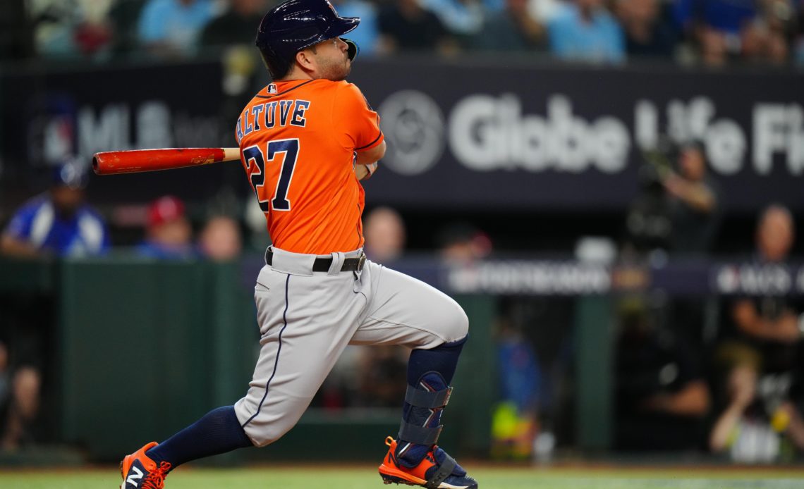 Altuve Y Javier Dan Respiro A Astros En La Serie De Campeonato De La Liga Americana