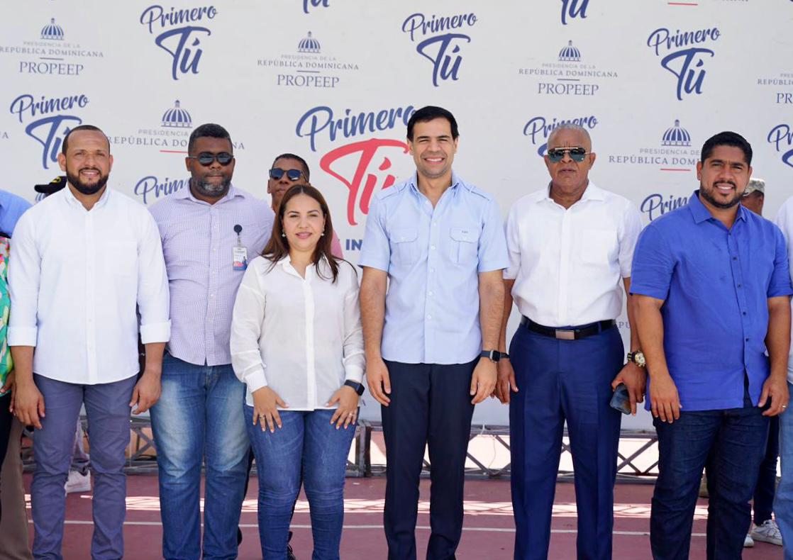 Roberto Ángel Afirma Gobierno De Luis Abinader Está Enfocado En Romper El Círculo De Pobreza En Sde Y Monte Plata