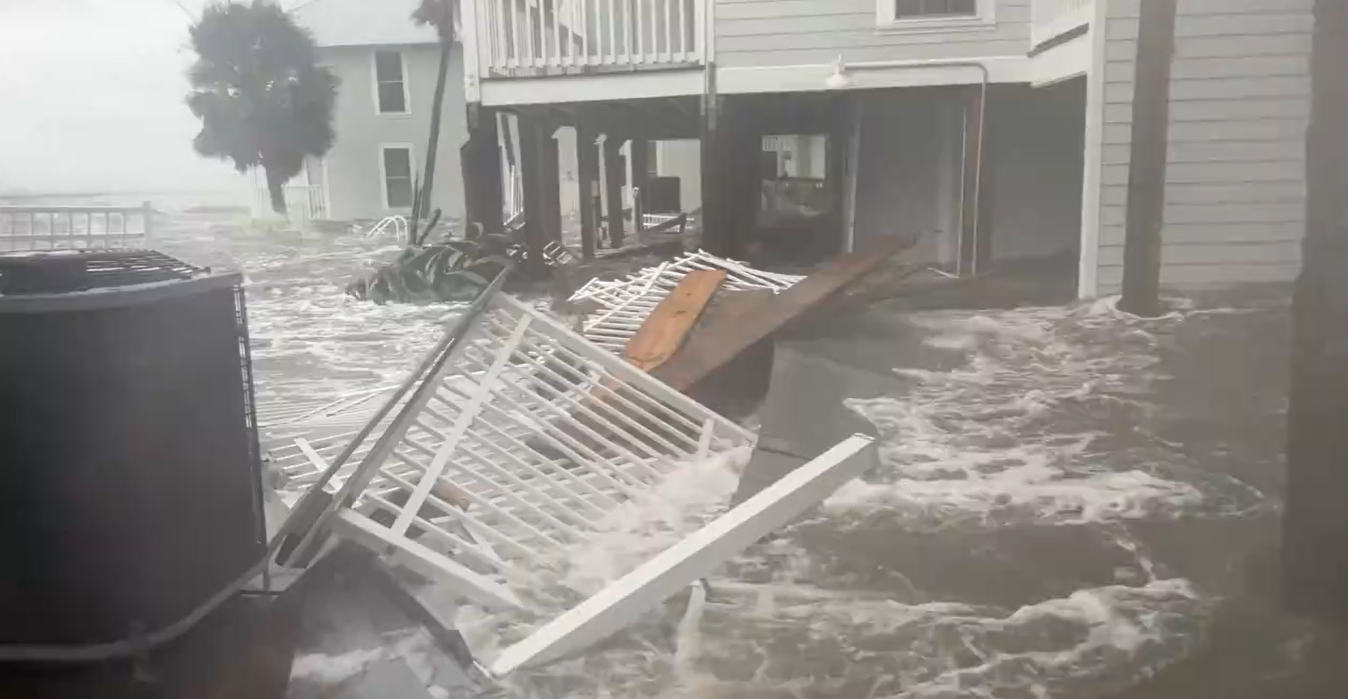 Tormenta Idalia Deja Tres Muertos, Apagones, E Inundaciones En Eeuu