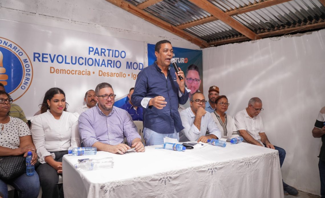 Víctor D´aza Impulsa Agenda De Actividades En Favor Del Prm En Línea Noroeste