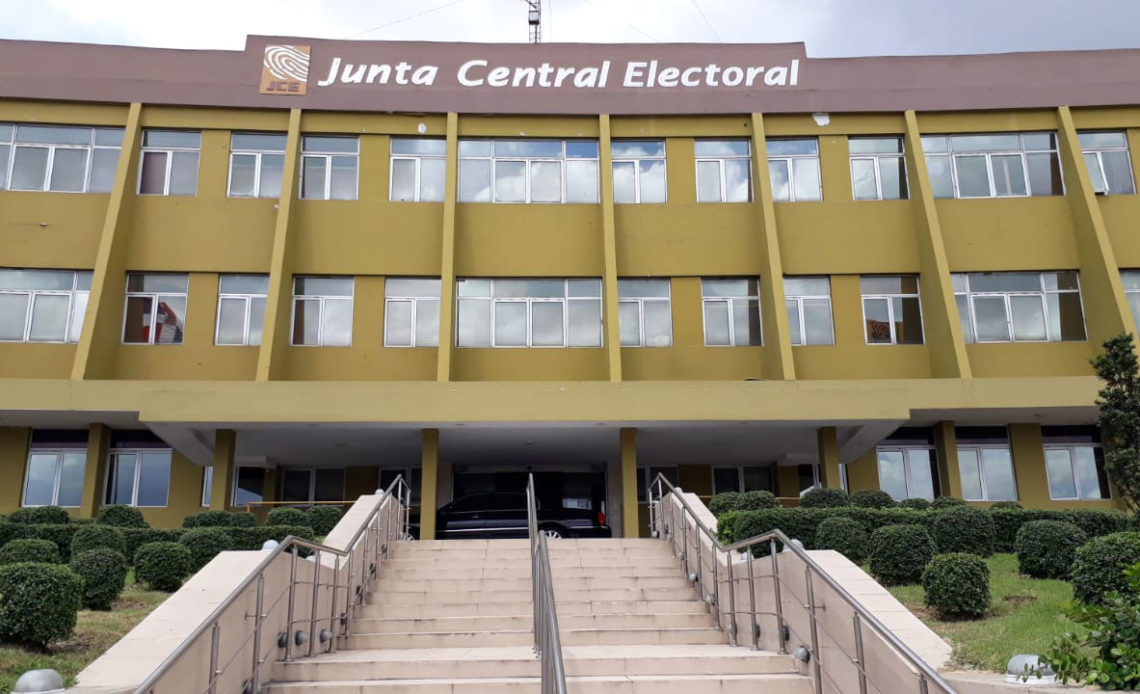 Pleno Jce Da Prórroga A Partidos Políticos Para Presentar Sus Opiniones Sobre La Modificación De Leyes 33-18 Y 15-19
